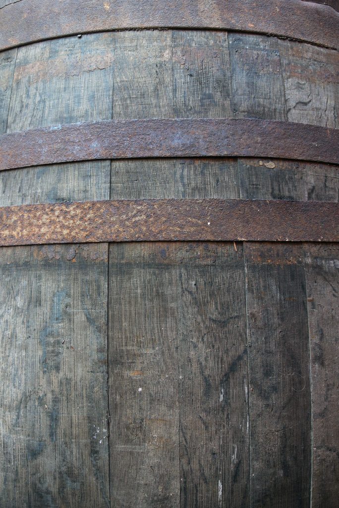 Oak barrel ageing in wine: What you need to know